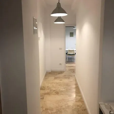 Downtown Bohemian Apartment Bucharest