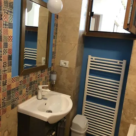 Apartment Downtown Bohemian Bucharest